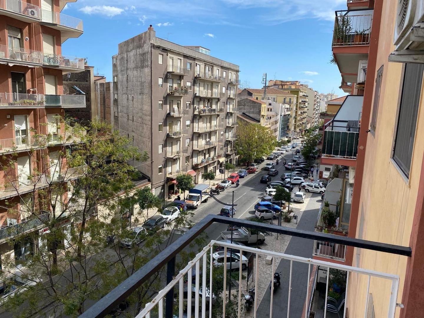 קטאניה Giuffrida Apartment Rooms מראה חיצוני תמונה