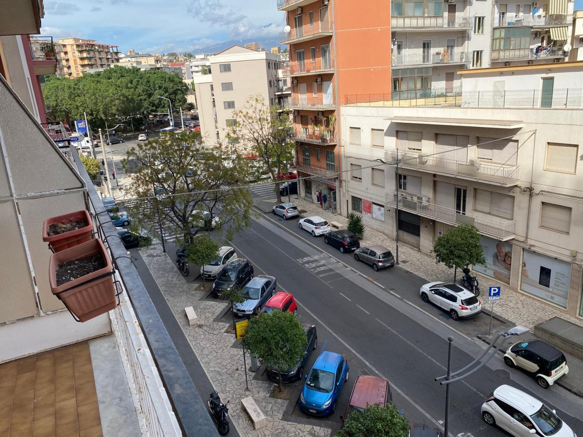 קטאניה Giuffrida Apartment Rooms מראה חיצוני תמונה